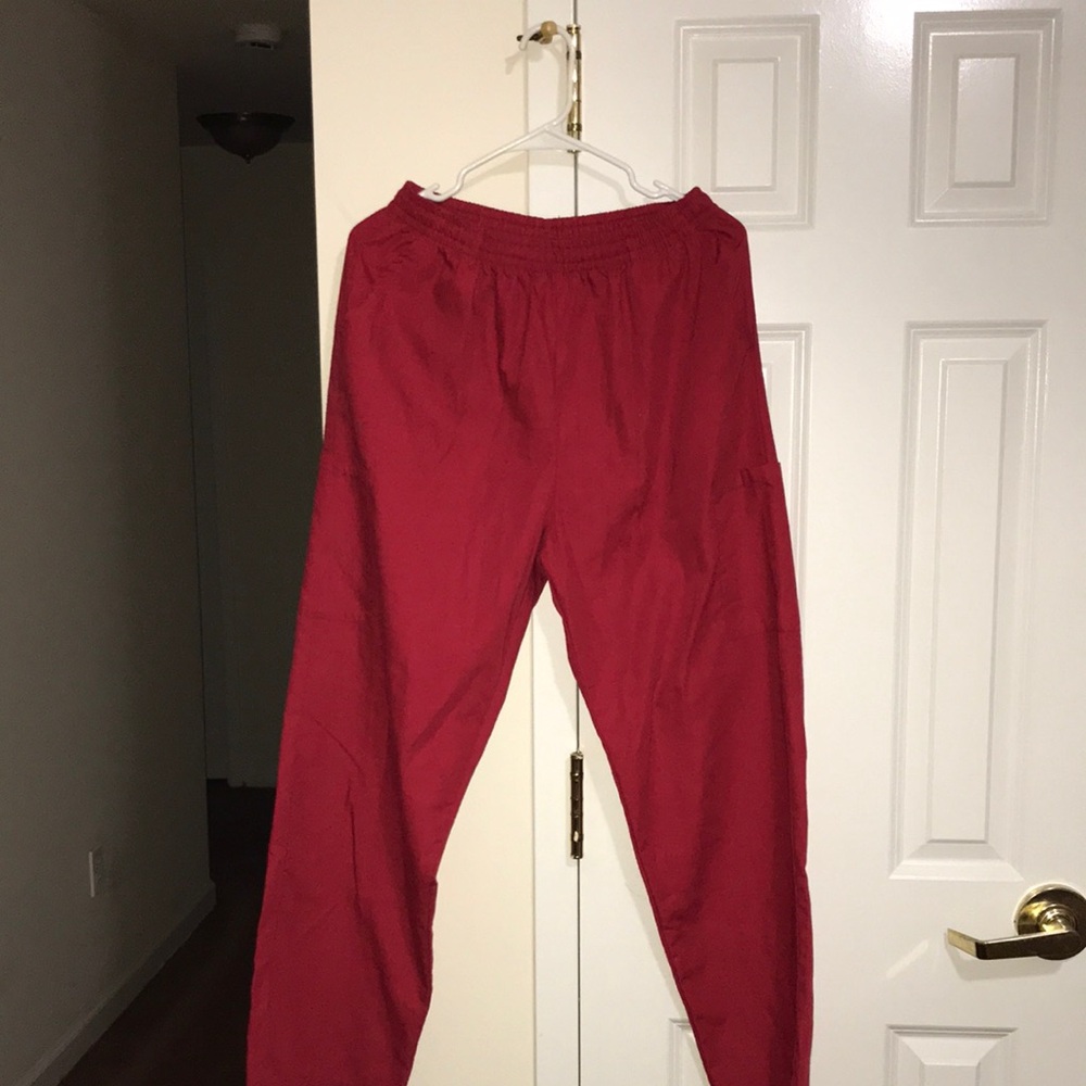 GreenTown Red Scrub pants.Comfortable elastic waist with drawstring.